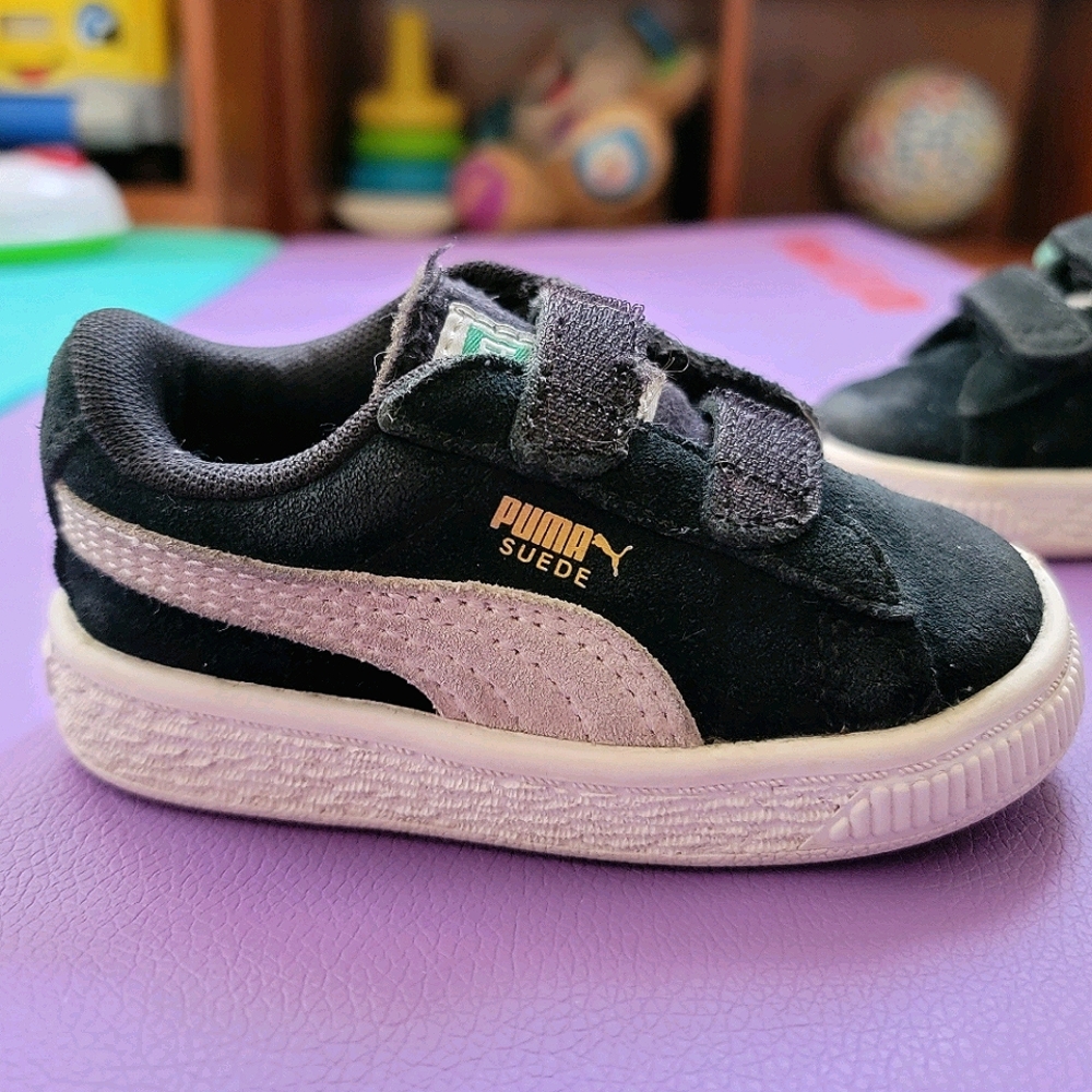 PUMA unisex-child Suede 2 Straps- velcro Sneaker